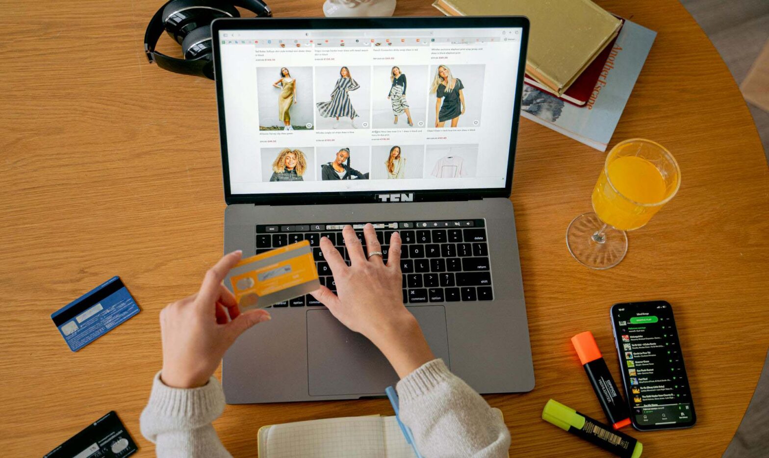 The Benefits of Custom Ecommerce Development